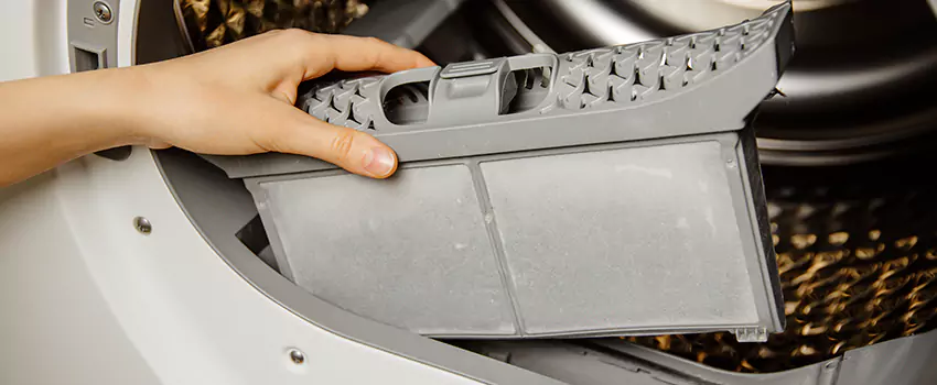 Signs Of A Clogged Dryer Lint Trap in Spokane Valley, Washington